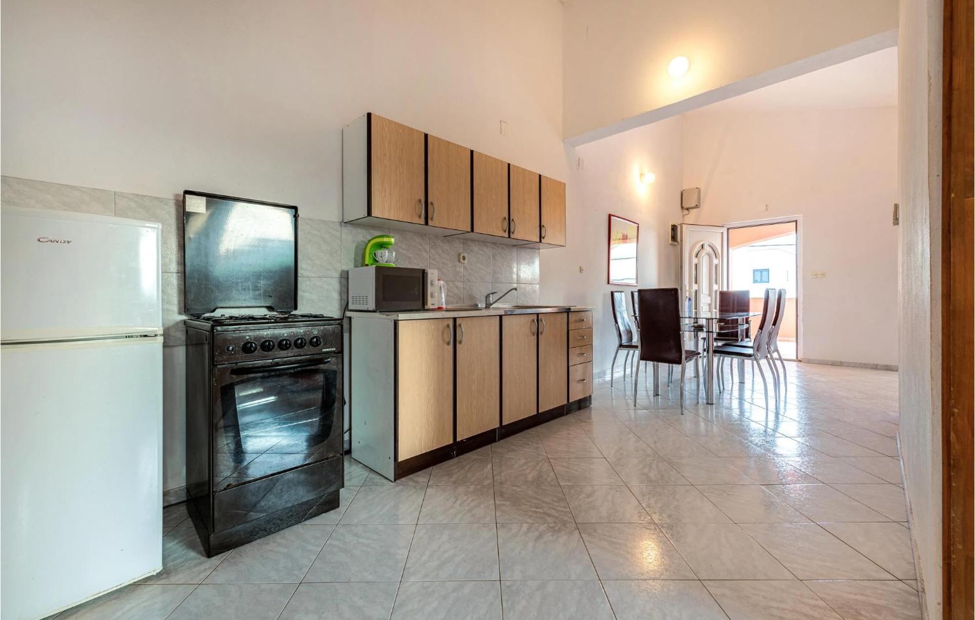Beautiful Apartment In Vir With Wifi エクステリア 写真