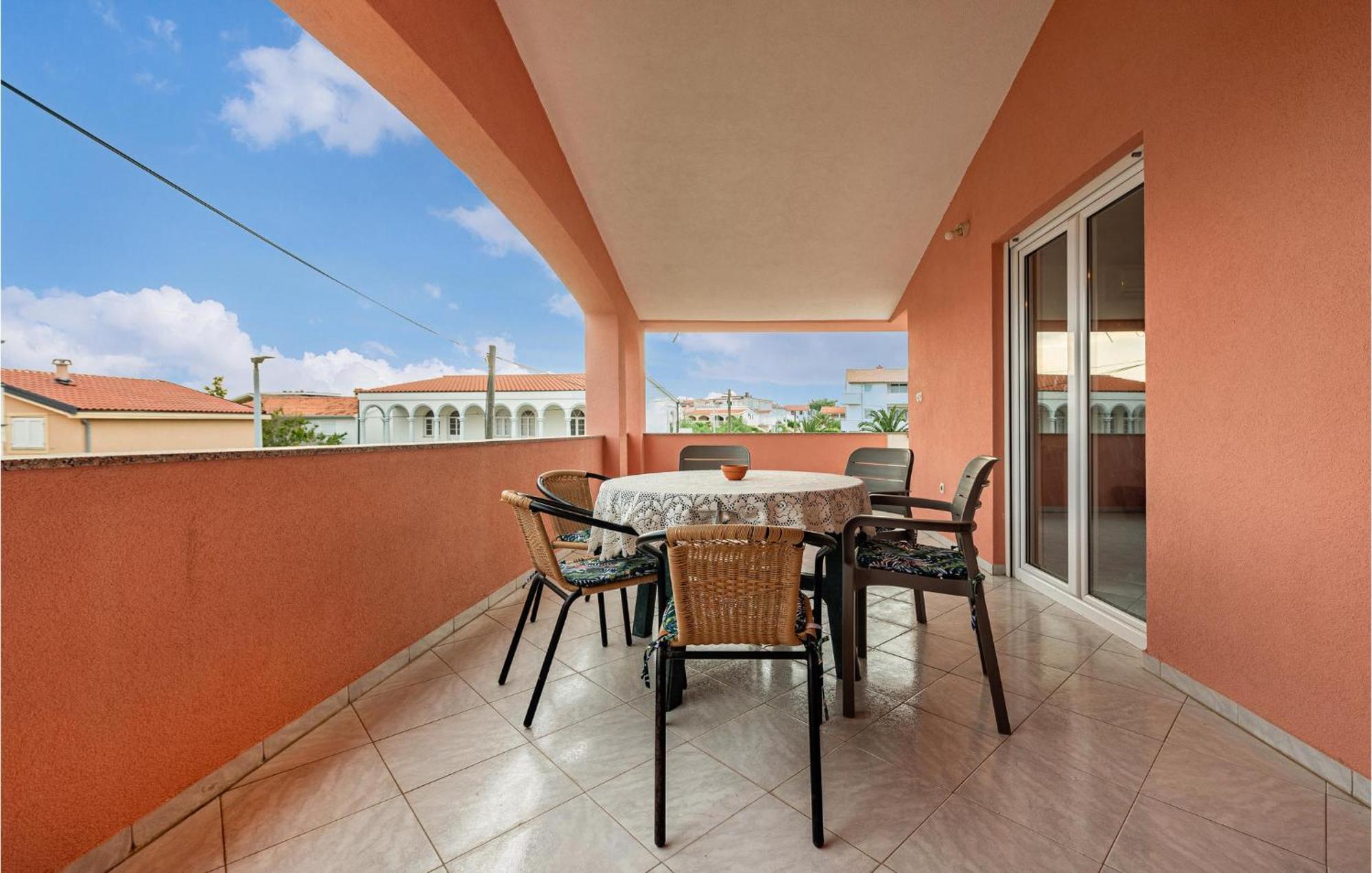 Beautiful Apartment In Vir With Wifi エクステリア 写真