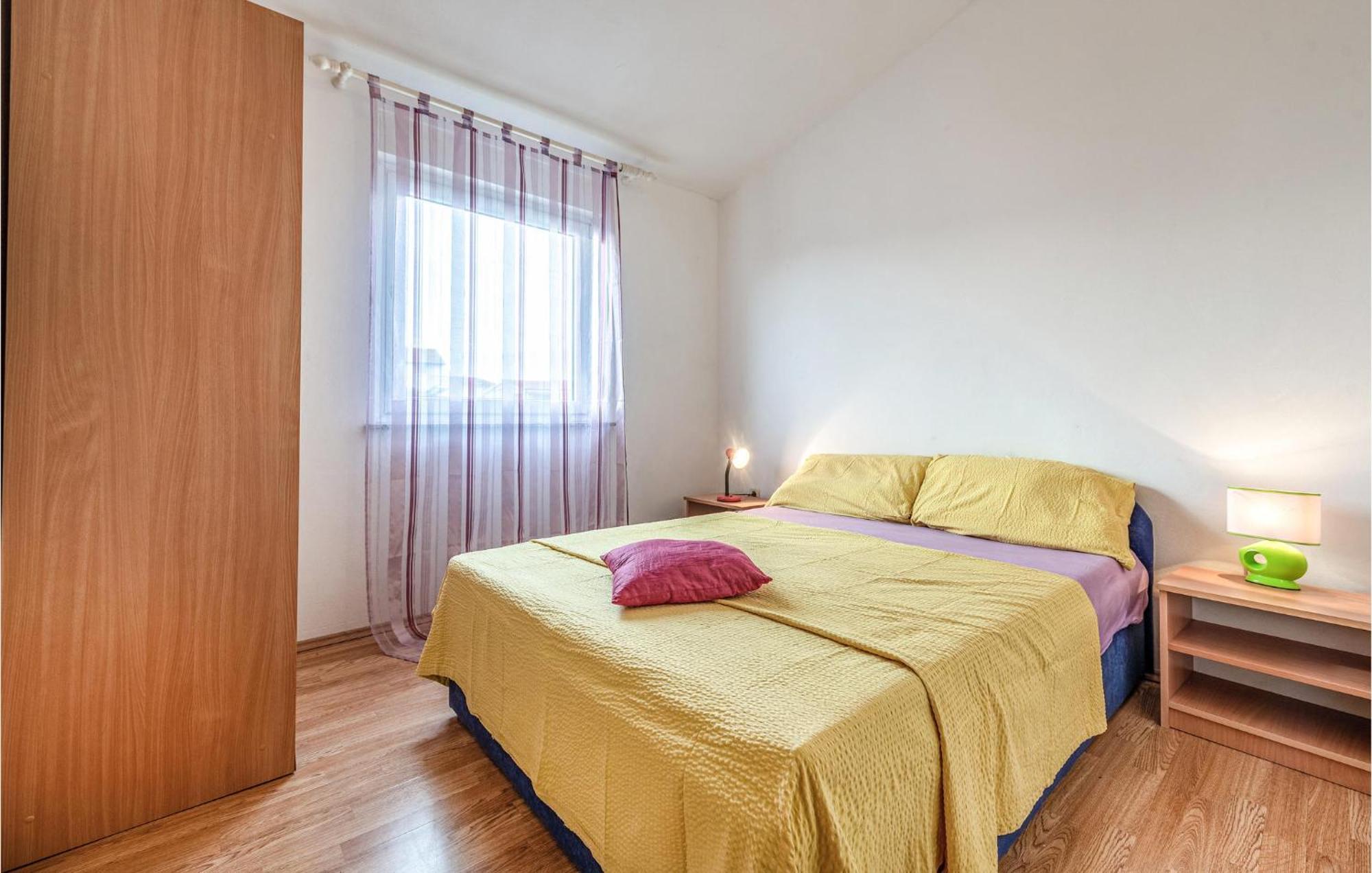 Beautiful Apartment In Vir With Wifi エクステリア 写真